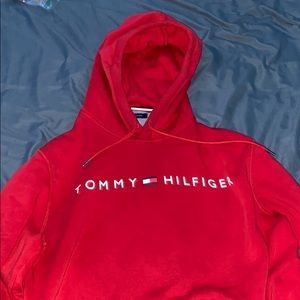 Red Tommy hilfiger hoodie